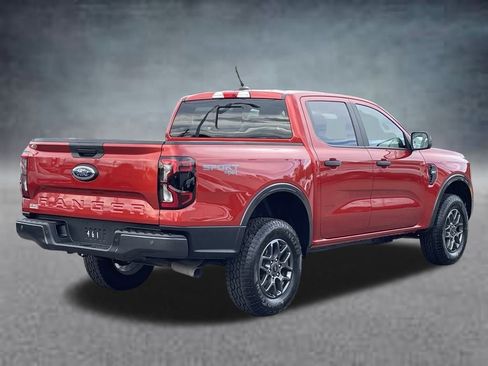 Used 2024 Ford Ranger XLT image 3