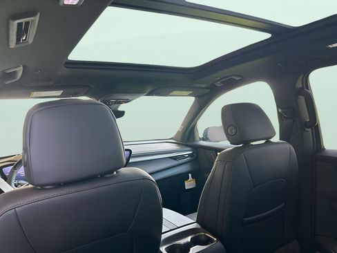 New 2026 Buick Enclave Sport Touring w/ Super Cruise Package image 10