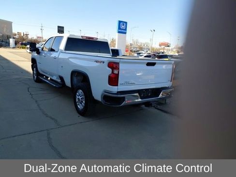 Used 2025 Chevrolet Silverado 2500 LT w/ Safety Package AWD/4WD image 6