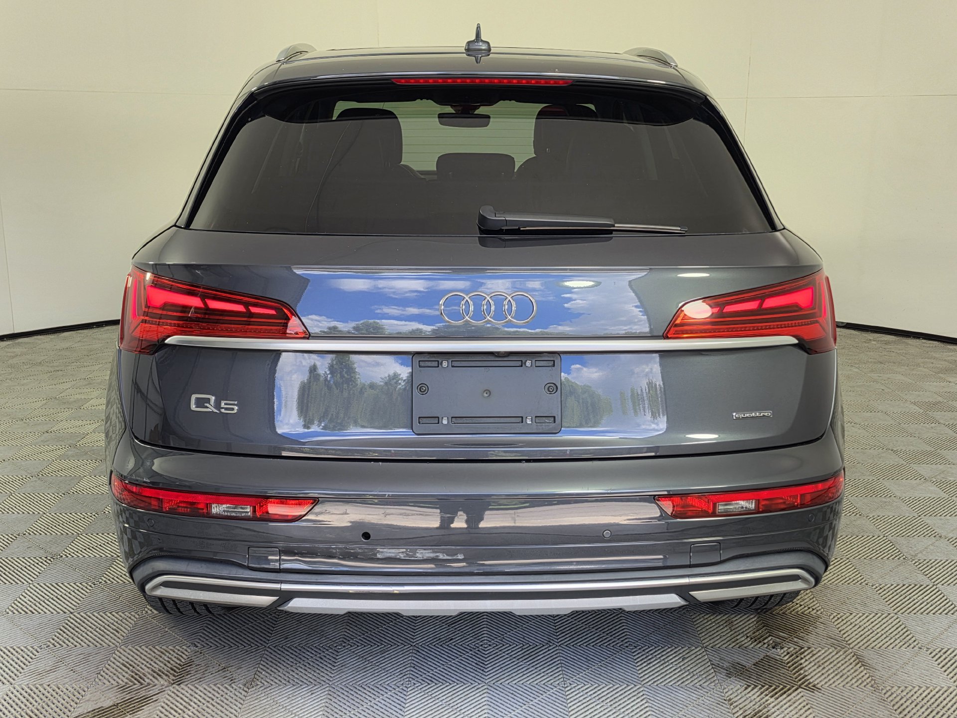 Used 2021 Audi Q5 2.0T Premium w/ Convenience Package AWD/4WD image 42