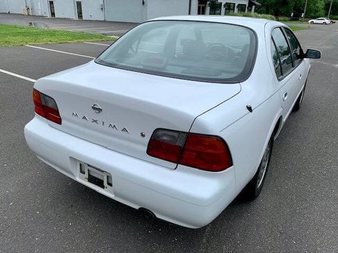 Used 1996 Nissan Maxima GLE FWD image 13