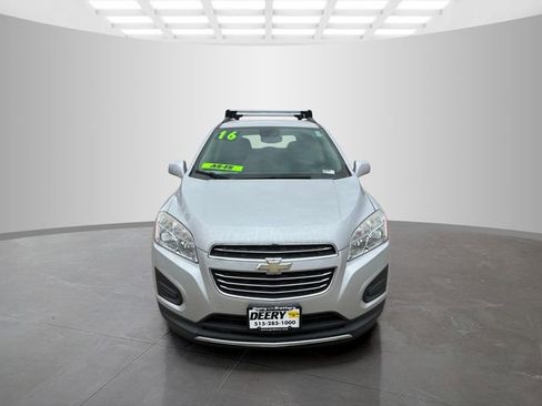 Used 2016 Chevrolet Trax LT image 9