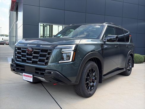 New 2026 Nissan Armada PRO-4X w/ Captain's Chari Seat Package image 2