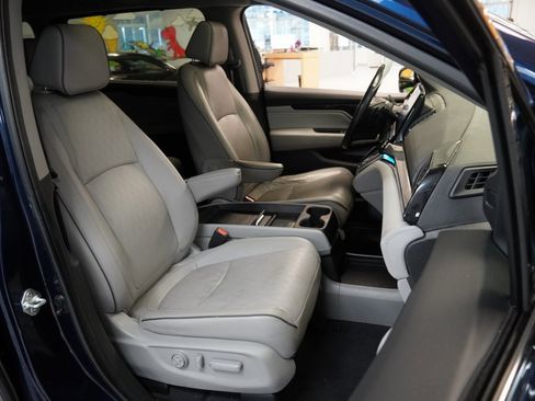 Used 2022 Honda Odyssey Elite image 32