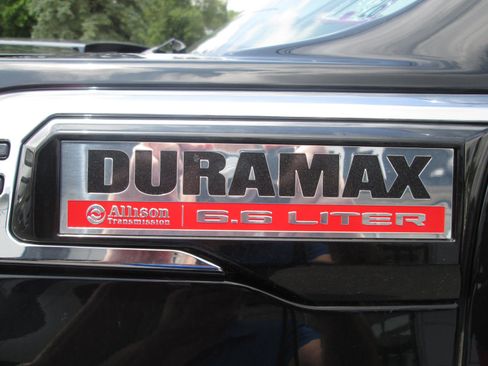 New 2025 GMC Sierra 2500 SLT w/ SLT Premium Package image 29