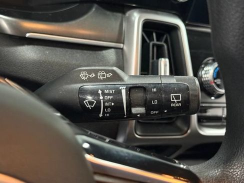 Used 2022 Kia Sorento LX FWD image 19