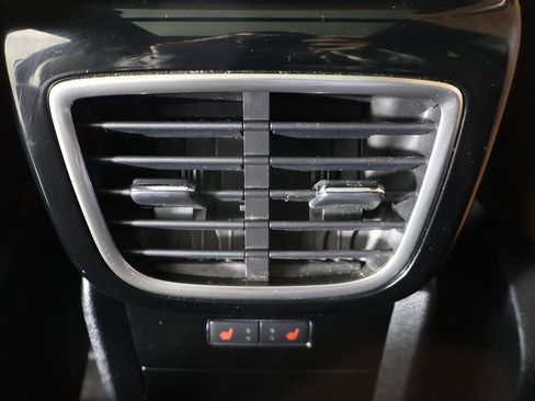 Used 2021 Lincoln Nautilus Reserve w/ Monochromatic Package image 32