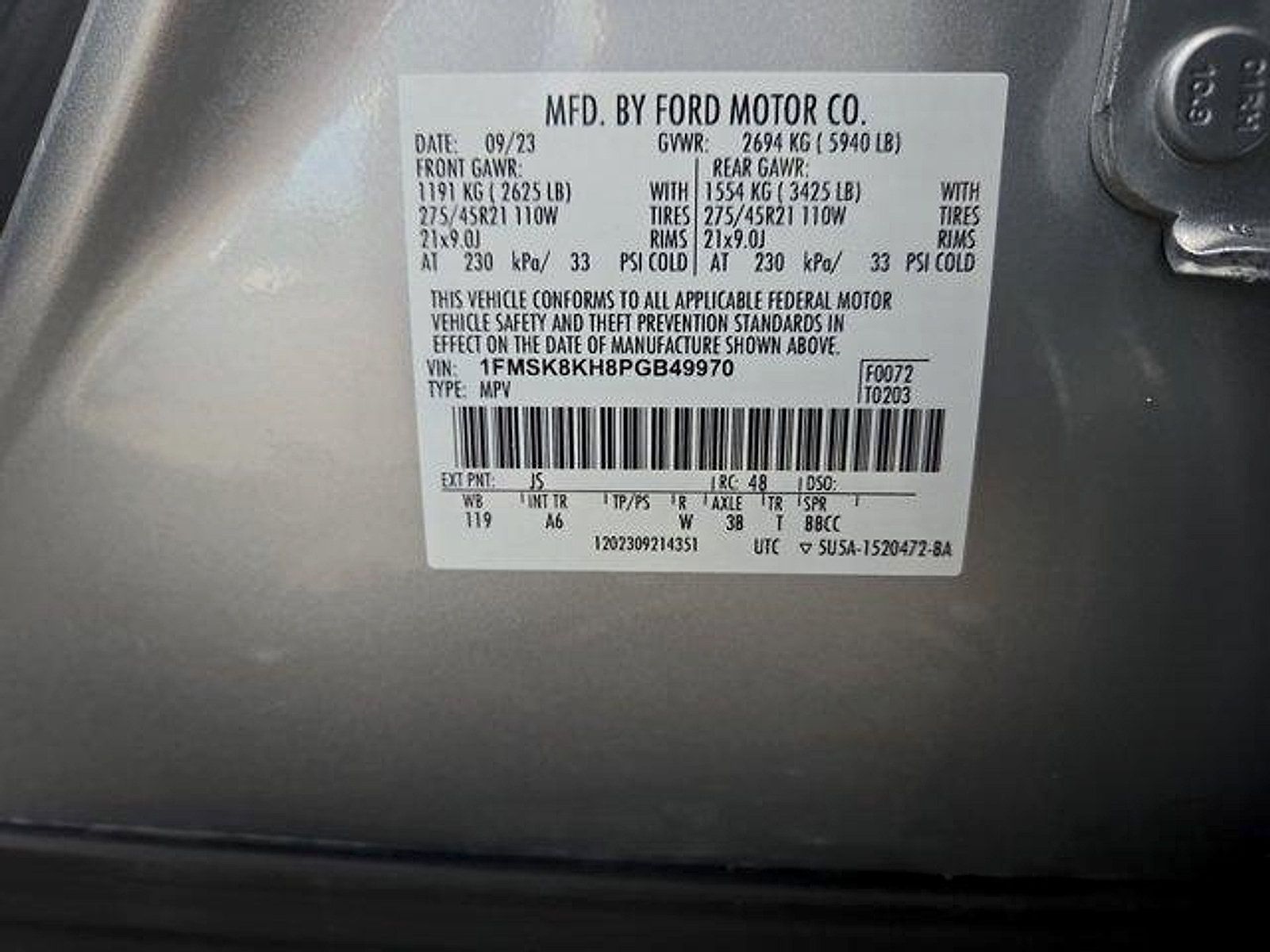 Certified 2023 Ford Explorer ST-Line w/ Class IV Trailer Tow Package AWD/4WD image 27