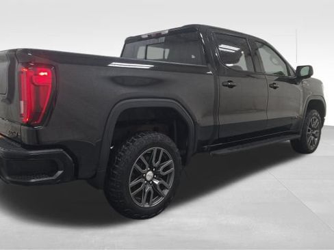 Certified 2022 GMC Sierra 1500 AT4 w/ AT4 Carbonpro Edition AWD/4WD image 5