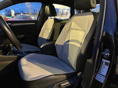 Used 2019 Volkswagen Jetta R-Line w/ R-Line Cold Weather Package image 21