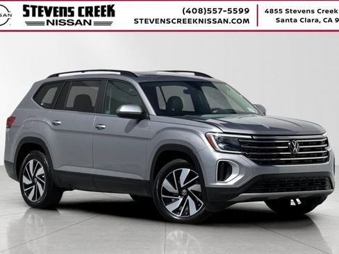 Used 2024 Volkswagen Atlas SE w/ Panoramic Sunroof Package AWD/4WD image 1