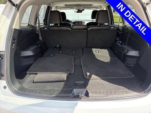 Certified 2022 Honda Pilot Special Edition image 16