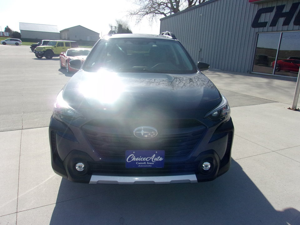 Used 2023 Subaru Outback Limited AWD/4WD image 4