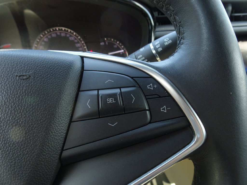 Used 2018 Cadillac XT5 FWD image 21