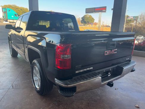 Used 2015 GMC Sierra 1500 SLE w/ SLE Value Package image 4