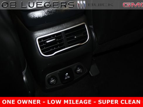 Used 2023 Hyundai Santa Fe Limited image 15