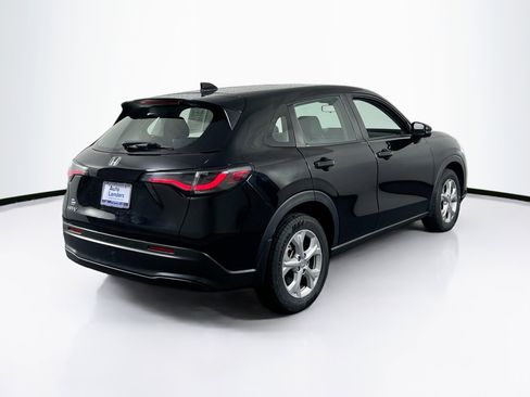 Used 2023 Honda HR-V LX image 5