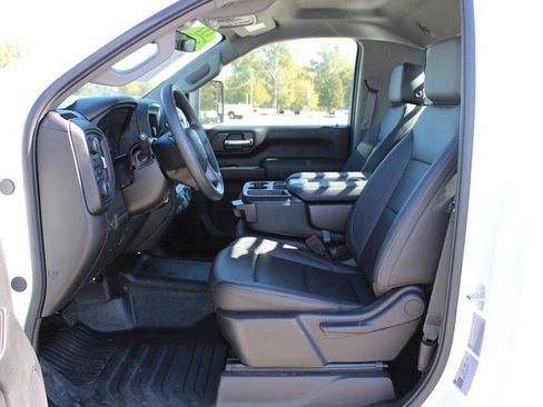 Used 2024 Chevrolet Silverado 3500 W/T w/ Snow Plow Prep Package image 17