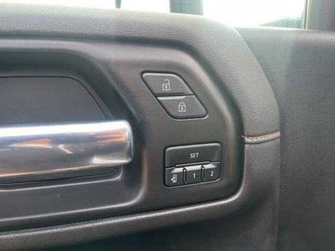 Used 2023 GMC Sierra 2500 AT4 w/ AT4 Preferred Package image 15