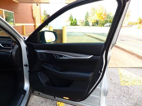 Used 2021 INFINITI QX50 Pure image 47