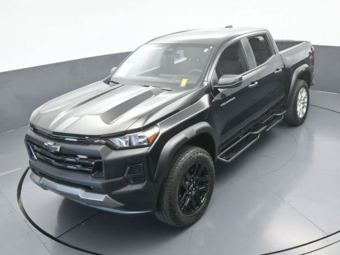 Used 2024 Chevrolet Colorado Trail Boss image 42