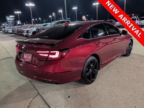 Used 2022 Honda Accord EX-L image 3