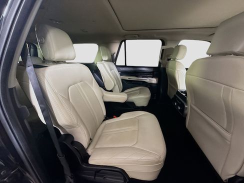 Used 2020 Ford Expedition Max Platinum image 27