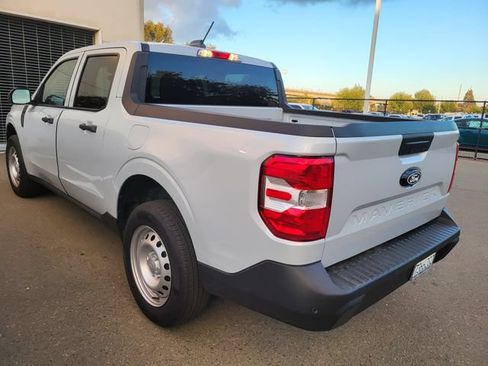 Used 2026 Ford Maverick XL FWD image 4