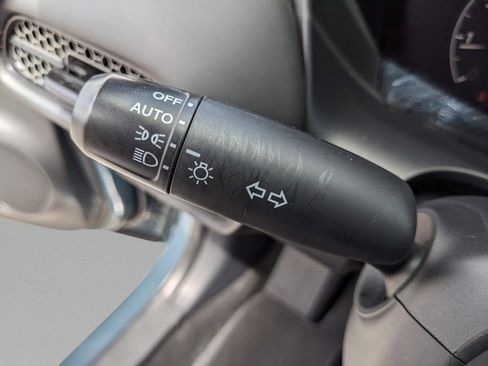 Used 2025 Honda HR-V Sport image 30