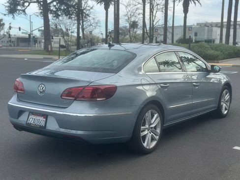 Used 2013 Volkswagen CC Lux FWD image 21