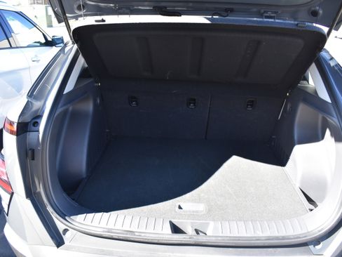 Used 2025 Hyundai Kona SEL image 33