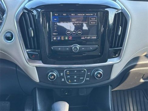 Certified 2023 Chevrolet Traverse LS image 15