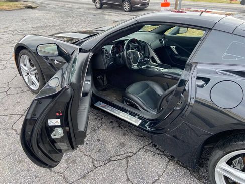Used 2016 Chevrolet Corvette Stingray Coupe w/ 2LT Preferred Equipment Group image 9