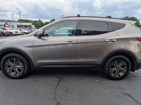 Used 2015 Hyundai Santa Fe Sport w/ Option Group 02 FWD image 4