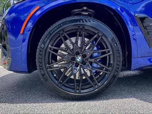 New 2026 BMW X5 M Competition w/ Executive Package AWD/4WD image 10