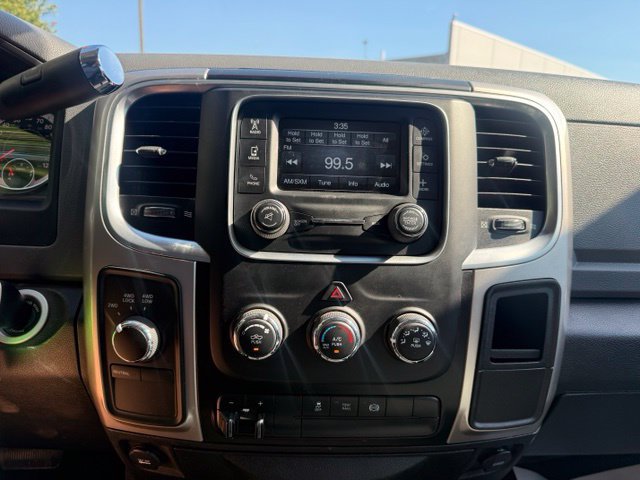 Used 2018 RAM 2500 SLT AWD/4WD image 24