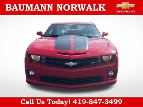 Used 2011 Chevrolet Camaro SS RWD image 8