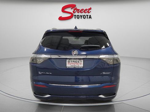 Used 2023 Buick Enclave Avenir w/ Trailering Package, 5000 lbs. image 3