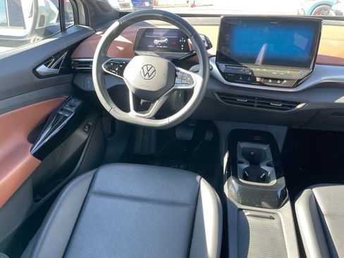 Used 2021 Volkswagen ID.4 Pro S image 8