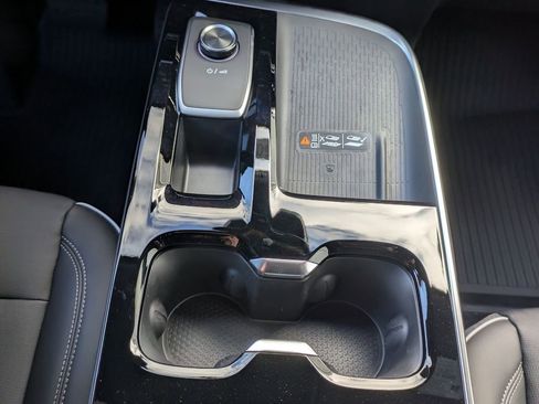 New 2026 Buick Enclave Preferred w/ Power Package image 16