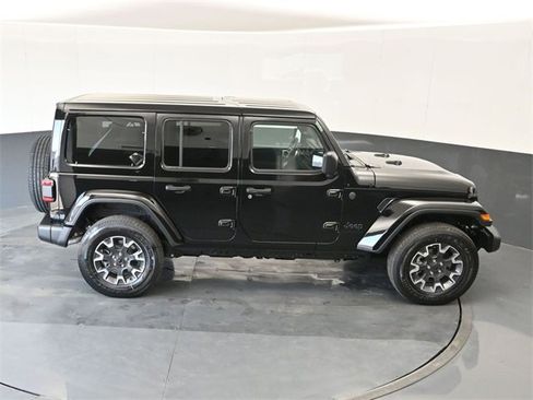 New 2025 Jeep Wrangler Sahara image 31