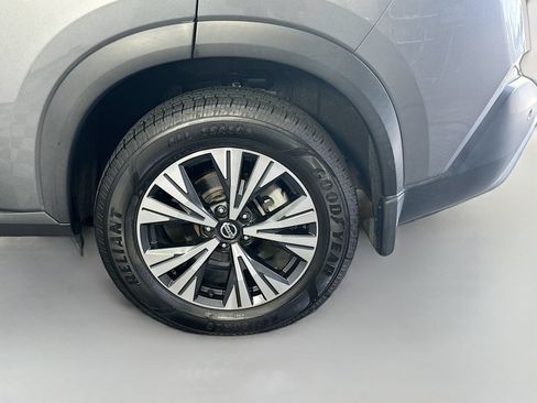 Used 2021 Nissan Rogue SV FWD image 28