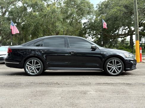 Used 2018 Volkswagen Passat 2.0T S image 4
