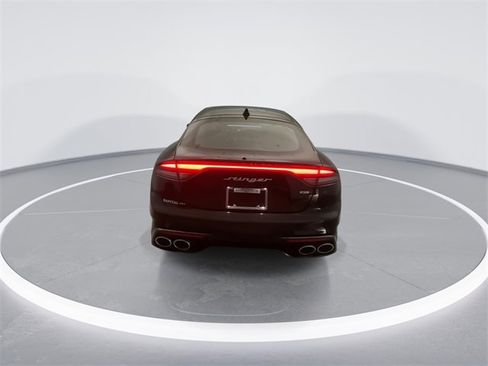 Used 2023 Kia Stinger GT2 image 3