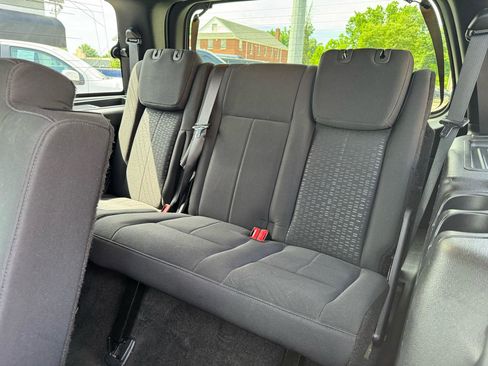 Used 2017 Ford Expedition XLT AWD/4WD image 16