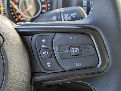 New 2025 Jeep Gladiator Sport image 26