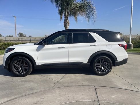 New 2025 Ford Explorer ST image 2