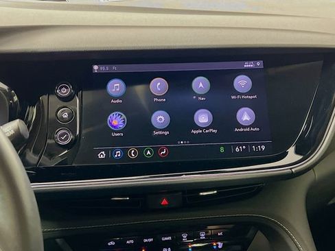 Used 2022 Buick Envision Avenir w/ Technology Package II image 17