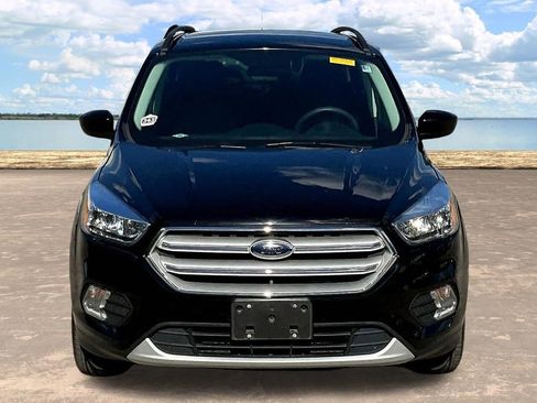 Used 2018 Ford Escape SE image 5