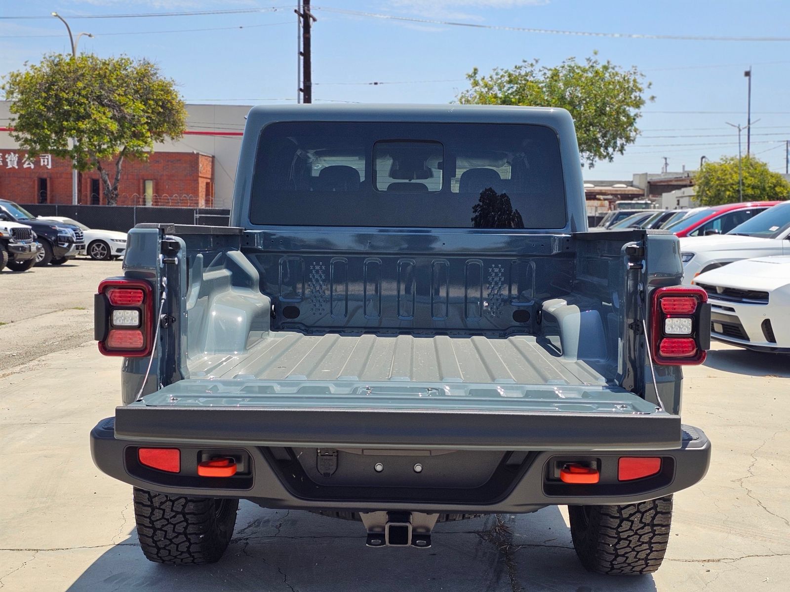 New 2026 Jeep Gladiator Mojave AWD/4WD image 7